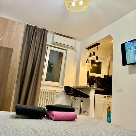 Cozy 1 *