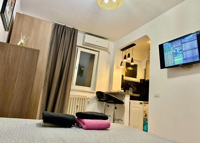 Cozy 1 *